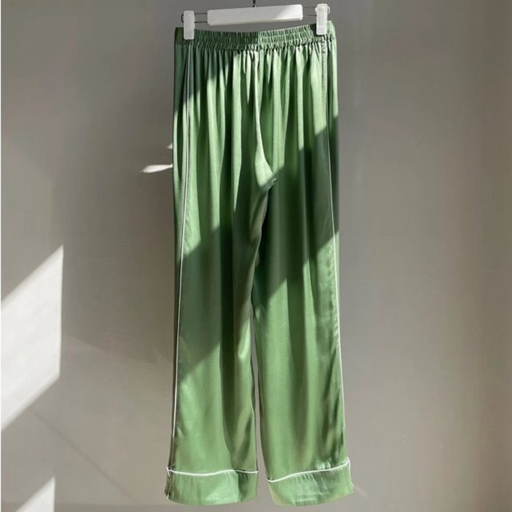 Olivia von Halle 100% silk pajamas set - Picture 10 of 15